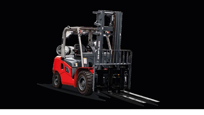 Empilhadeira Contrabalançada Diesel HELI CPCD85/100-W5G